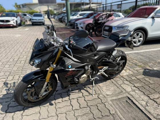 BMW S 1000 R 